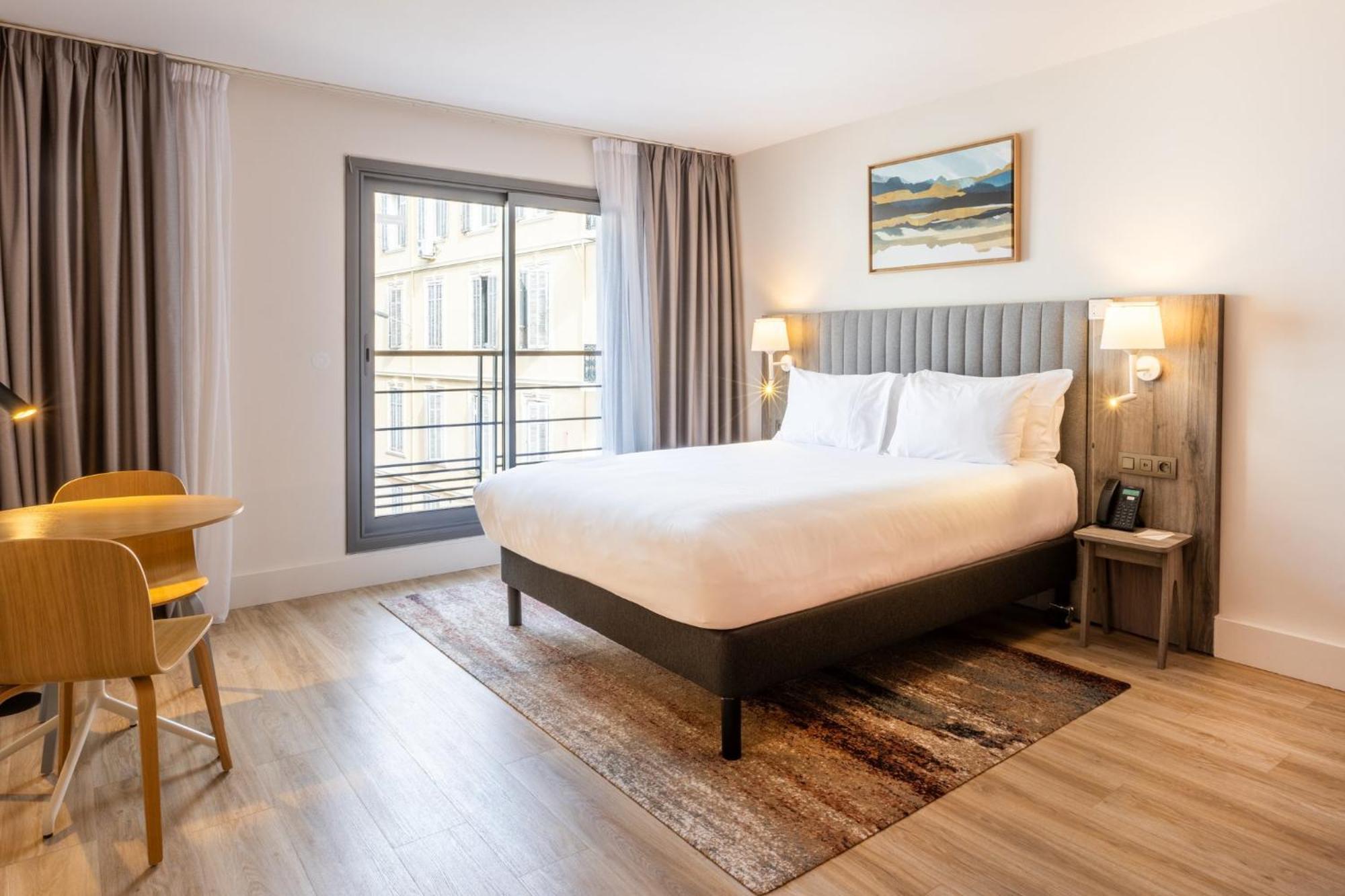 Staybridge - Centre By Ihg Hotel Cannes
